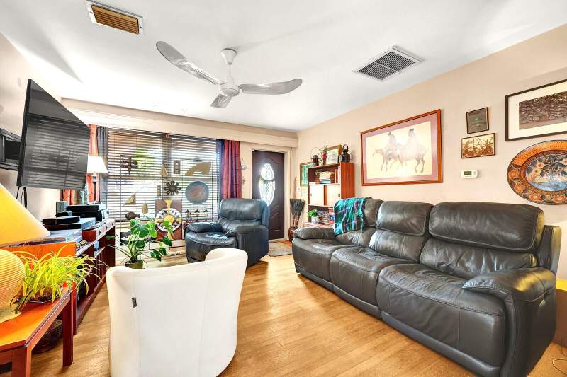2 bedroom Single Family Residence at 1106 S F Street, Lake Worth Town Of, Lake Worth Beach — photo 4