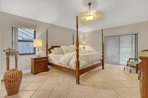 2156 Amesbury Circle, Wellington FL - photo 22 of 45