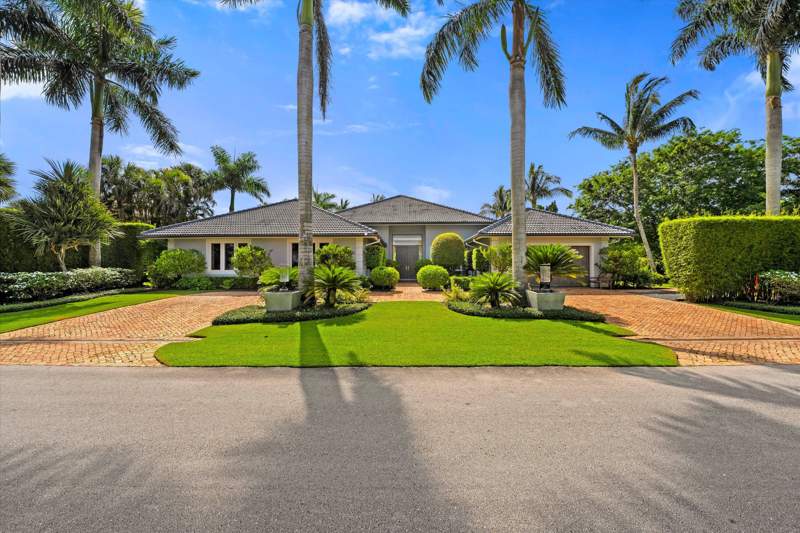 5 bedroom Single Family Residence at 2440 Golf Brook Drive, Brookside 1 / Golf Brook, Wellington — photo 3