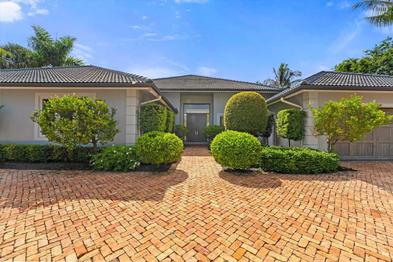 5 bedroom Single Family Residence at 2440 Golf Brook Drive, Brookside 1 / Golf Brook, Wellington — photo 4