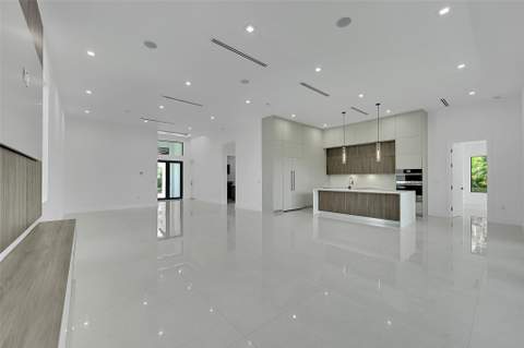 656 NW 21st Street, Fort Lauderdale FL - photo 8 of 35