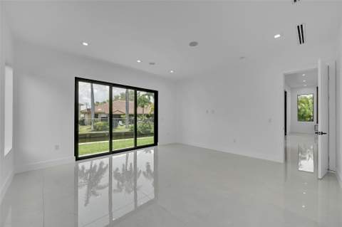 656 NW 21st Street, Fort Lauderdale FL - photo 15 of 35