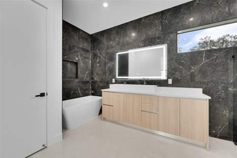 656 NW 21st Street, Fort Lauderdale FL - photo 16 of 35