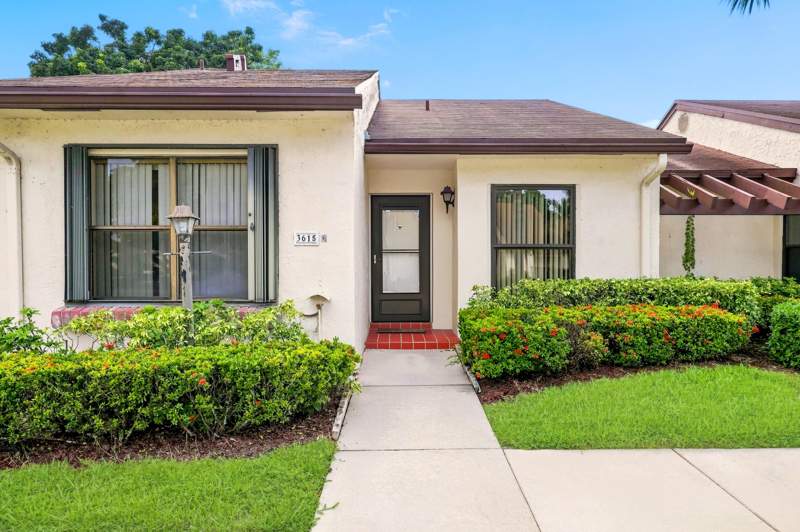 2 bedroom Villa at 3615 Crab Apple Trail #A, Villas Of Willow Bend, Lake Worth — photo 3