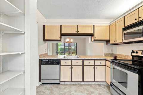 3615 Crab Apple Trail #A, Lake Worth FL - photo 9 of 27