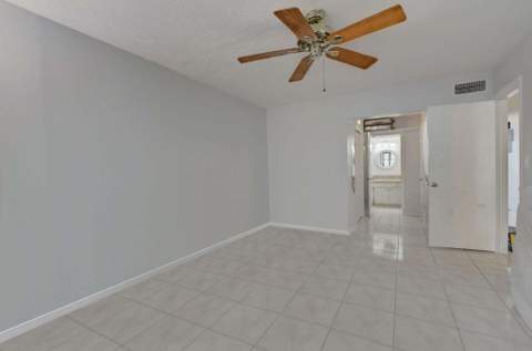 899 SE 2nd Avenue #215, Deerfield Beach FL - photo 14 of 22