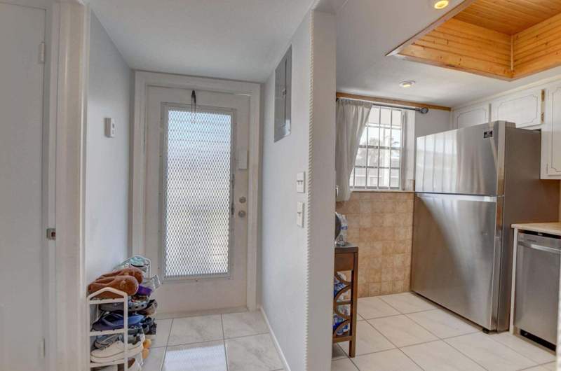 1 bedroom Condominium at 899 SE 2nd Avenue #215, Regis House Condo, Deerfield Beach — photo 3