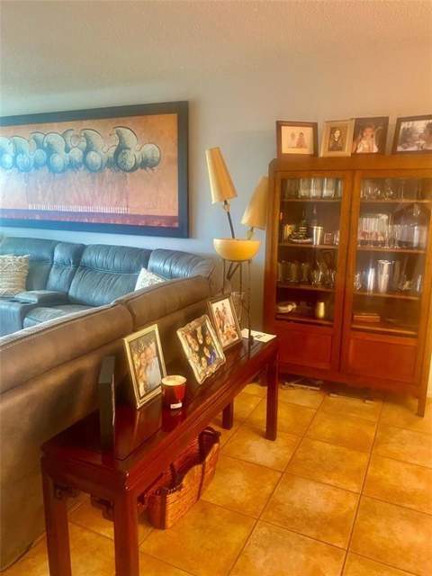 802 Cypress Grove Lane #408, Pompano Beach FL - photo 10 of 16