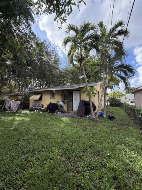 2605 NW 14th Street, Fort Lauderdale FL - photo 13 of 16