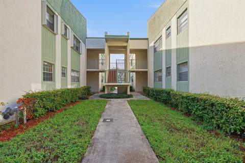 4151 NW 90th Avenue #207, Coral Springs FL - photo 18 of 23