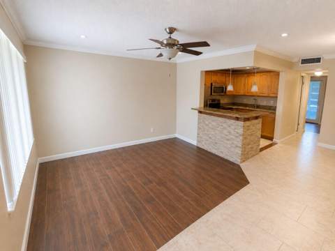 3100 Springdale Boulevard #308, Palm Springs FL - photo 7 of 27