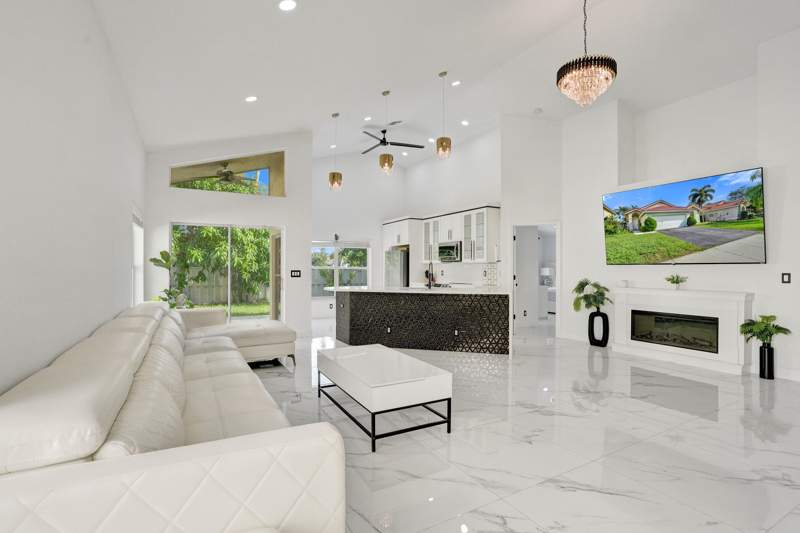 3 bedroom Single Family Residence at 6965 NW 29th Court, Holiday Springs East, Margate — photo 4