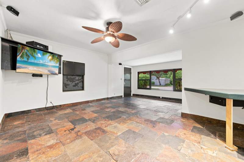 2 bedroom Single Family Residence at 1110 SW 18th Court, River Oaks, Fort Lauderdale — photo 3