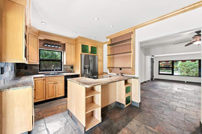 2 bedroom Single Family Residence at 1110 SW 18th Court, River Oaks, Fort Lauderdale — photo 5