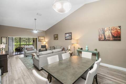 9729 Sills Drive #201, Boynton Beach FL - photo 7 of 27