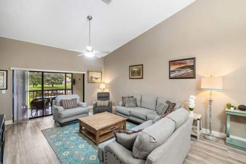 9729 Sills Drive #201, Boynton Beach FL - photo 11 of 27