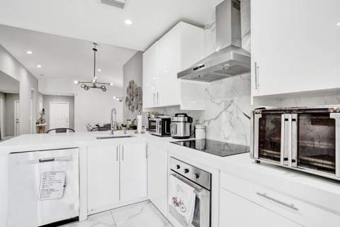 372 W Riverbend Drive #372, Sunrise FL - photo 23 of 82