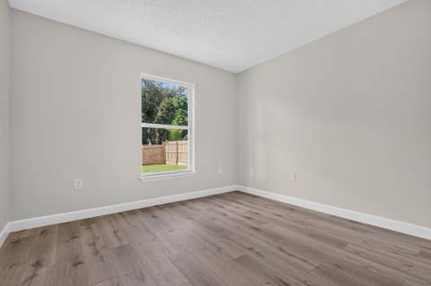 2062 SW Janette Avenue, Port St. Lucie FL - photo 17 of 29