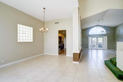 1117 Avondale Court, West Palm Beach FL - photo 8 of 77