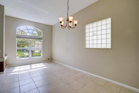 1117 Avondale Court, West Palm Beach FL - photo 11 of 77