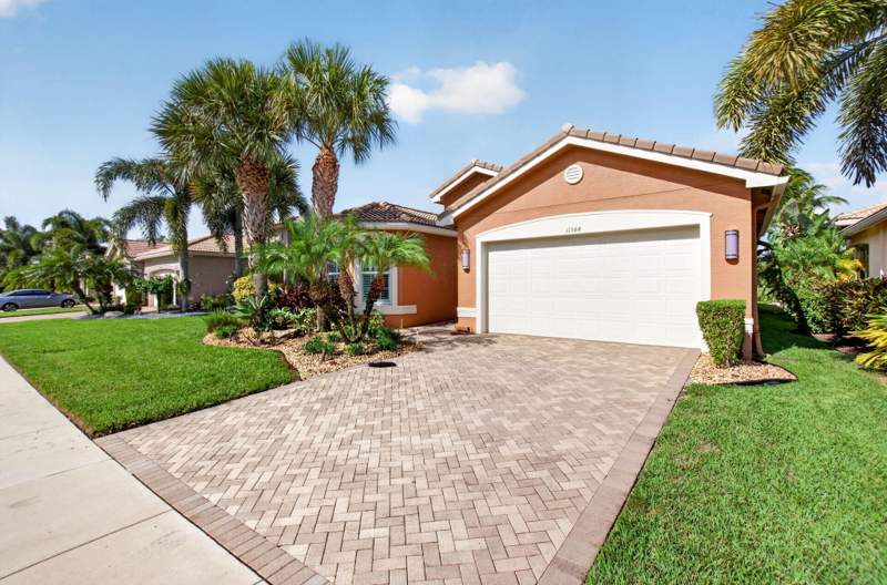 3 bedroom Single Family Residence at 11584 Dawson Range Road, Valencia Cove, Boynton Beach — photo 4