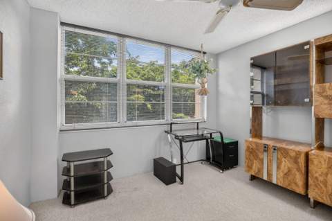 1400 Saint Charles Place #313, Pembroke Pines FL - photo 22 of 33