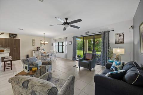 16426 Sandy Shore Drive, Westlake FL - photo 18 of 53