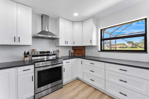 5753 Northpointe Lane, Boynton Beach FL - photo 8 of 47