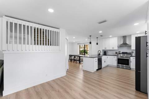 5753 Northpointe Lane, Boynton Beach FL - photo 10 of 47