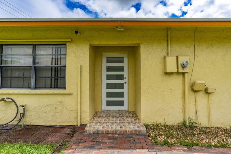 3 bedroom Villa at 4917 Luqui Court, Palm Hill Villas Unit Two, West Palm Beach — photo 4