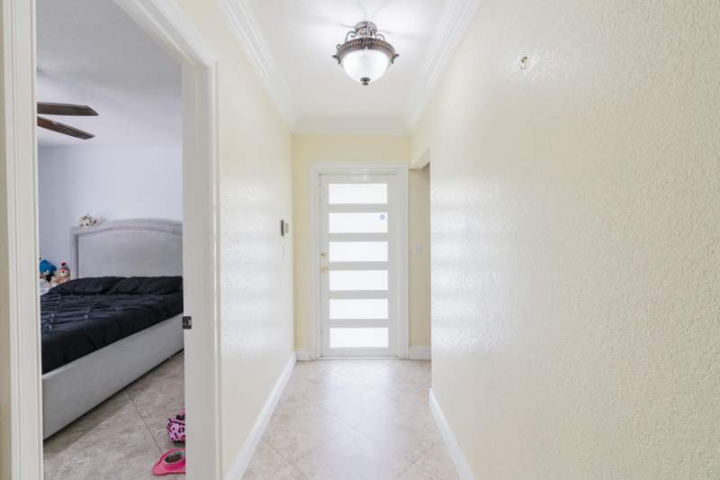 3 bedroom Villa at 4917 Luqui Court, Palm Hill Villas Unit Two, West Palm Beach — photo 5