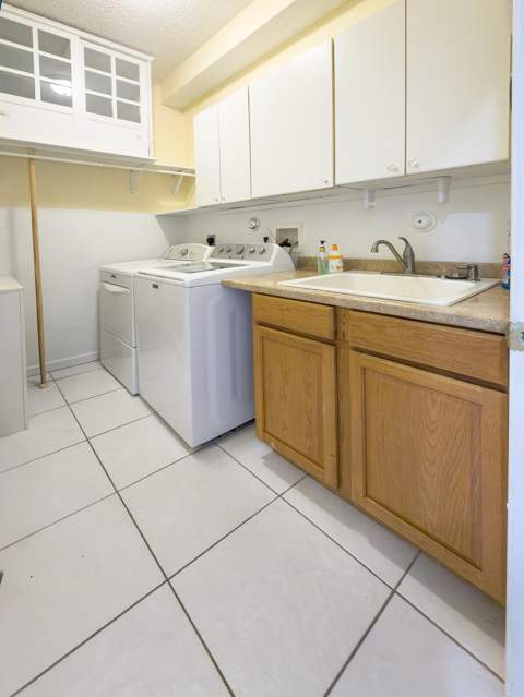 4646 Carlton Golf Drive, Wellington FL - photo 20 of 26