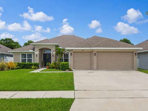8332 Amalfi Circle, home for sale in Fort Pierce 34951