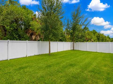 8332 Amalfi Circle, Fort Pierce FL - photo 6 of 77