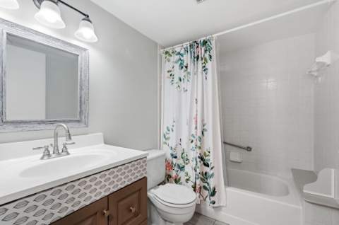 1104 Green Pine Boulevard #G1, West Palm Beach FL - photo 21 of 45