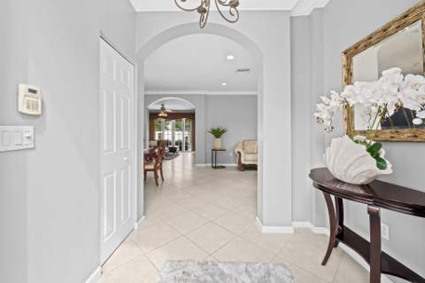 5019 SW 164th Avenue, Miramar FL - photo 8 of 51