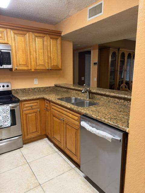 3 bedroom Condominium at 1480 Windorah Way #B, Palm Beach Place Condo, West Palm Beach — photo 5
