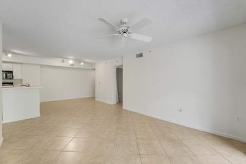 278 Village Boulevard #8106, Tequesta FL - photo 13 of 51
