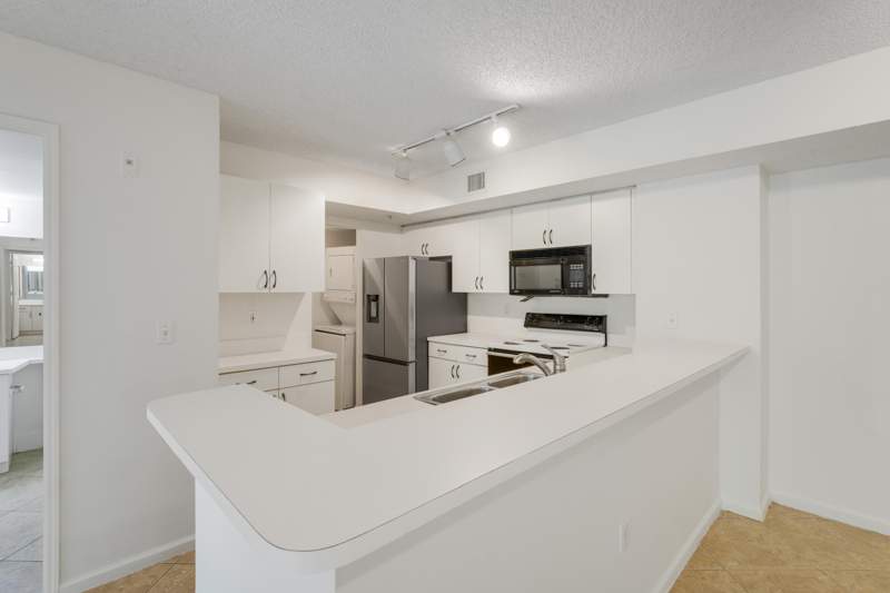 2 bedroom Condominium at 278 Village Boulevard #8106, Lighthouse Cove At Tequesta Condo, Tequesta — photo 4