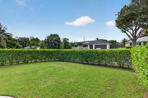 1023 SW 25th Place, Boynton Beach FL - photo 8 of 61