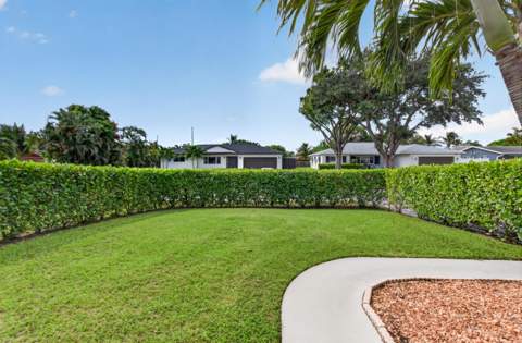 1023 SW 25th Place, Boynton Beach FL - photo 9 of 61