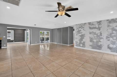 1023 SW 25th Place, Boynton Beach FL - photo 13 of 61