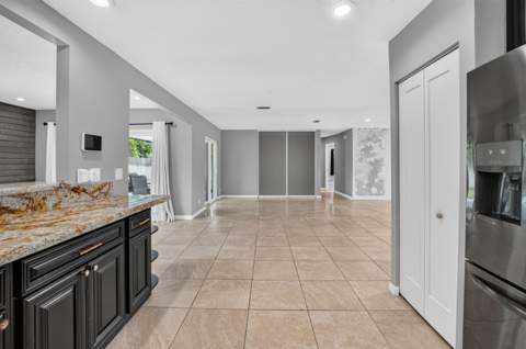 1023 SW 25th Place, Boynton Beach FL - photo 22 of 61