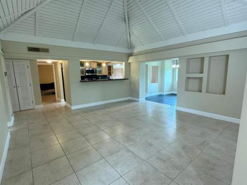 5107 Bayberry Lane, Tamarac FL - photo 16 of 28
