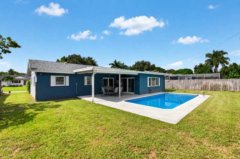 3 bedroom Single Family Residence at 1023 SW 25th Place, Golfview Harbour 1st Sec, Boynton Beach — photo 1