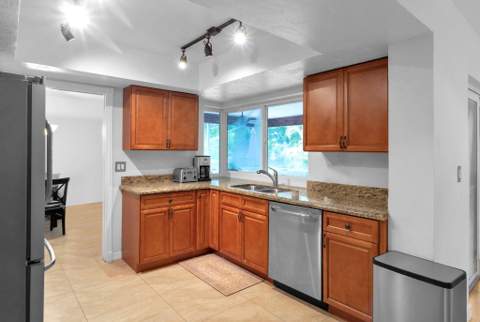 4120 NW 106th Avenue, Coral Springs FL - photo 10 of 20