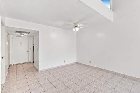 2538 Boundbrook Drive #137, West Palm Beach FL - photo 11 of 41