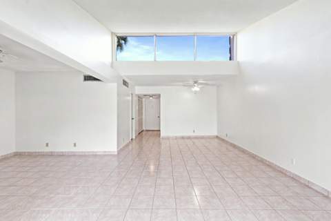 2538 Boundbrook Drive #137, West Palm Beach FL - photo 16 of 41