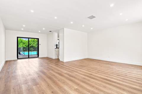 3900 N 45th Avenue, Hollywood FL - photo 8 of 36