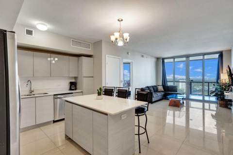 2600 E Hallandale Beach Boulevard #T3210, Hallandale Beach FL - photo 7 of 31